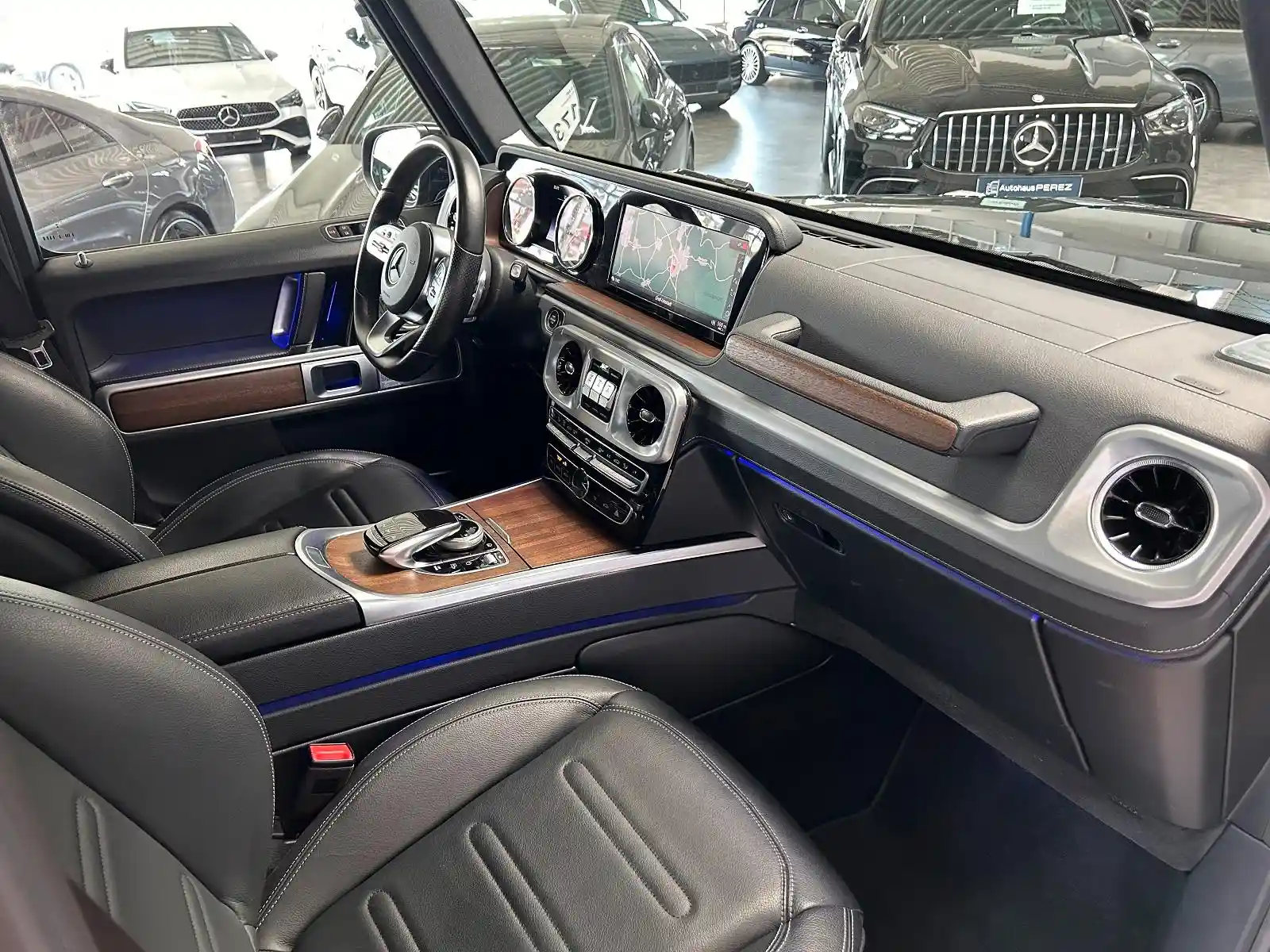 Mercedes-Benz G 500