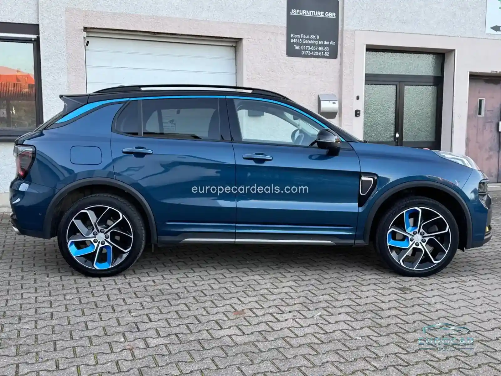 Lynk&Co 01