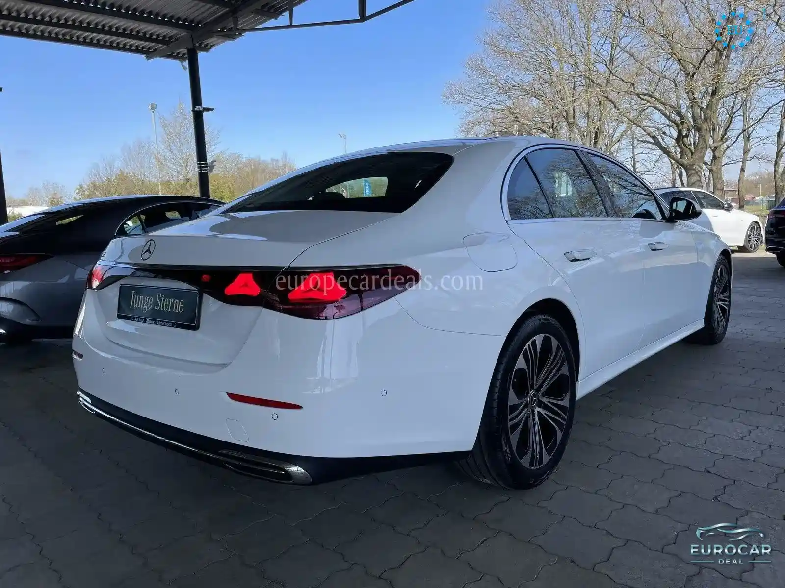 Mercedes-Benz E 200