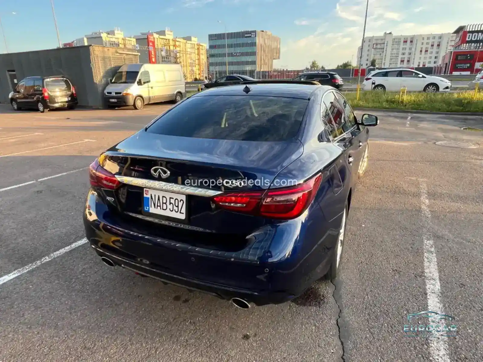 Infiniti Q50