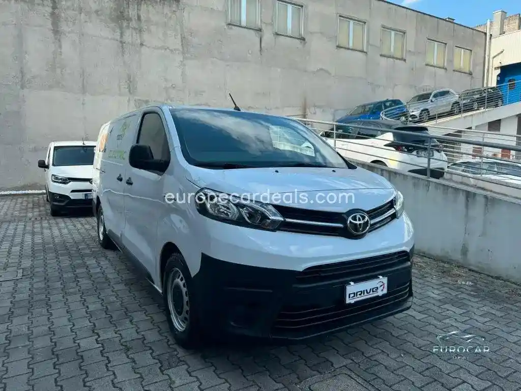 Toyota Proace (Verso)