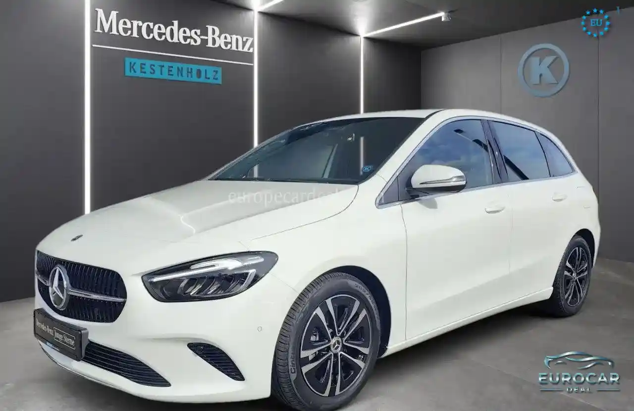 Mercedes-Benz B 220