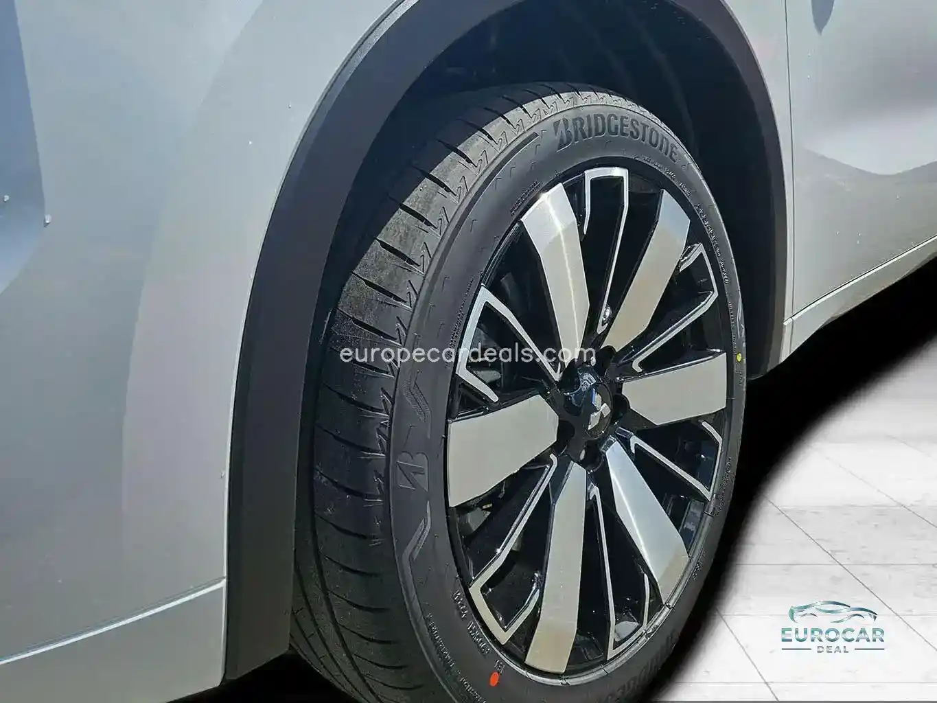 Mitsubishi Plug-in Hybrid Outlander