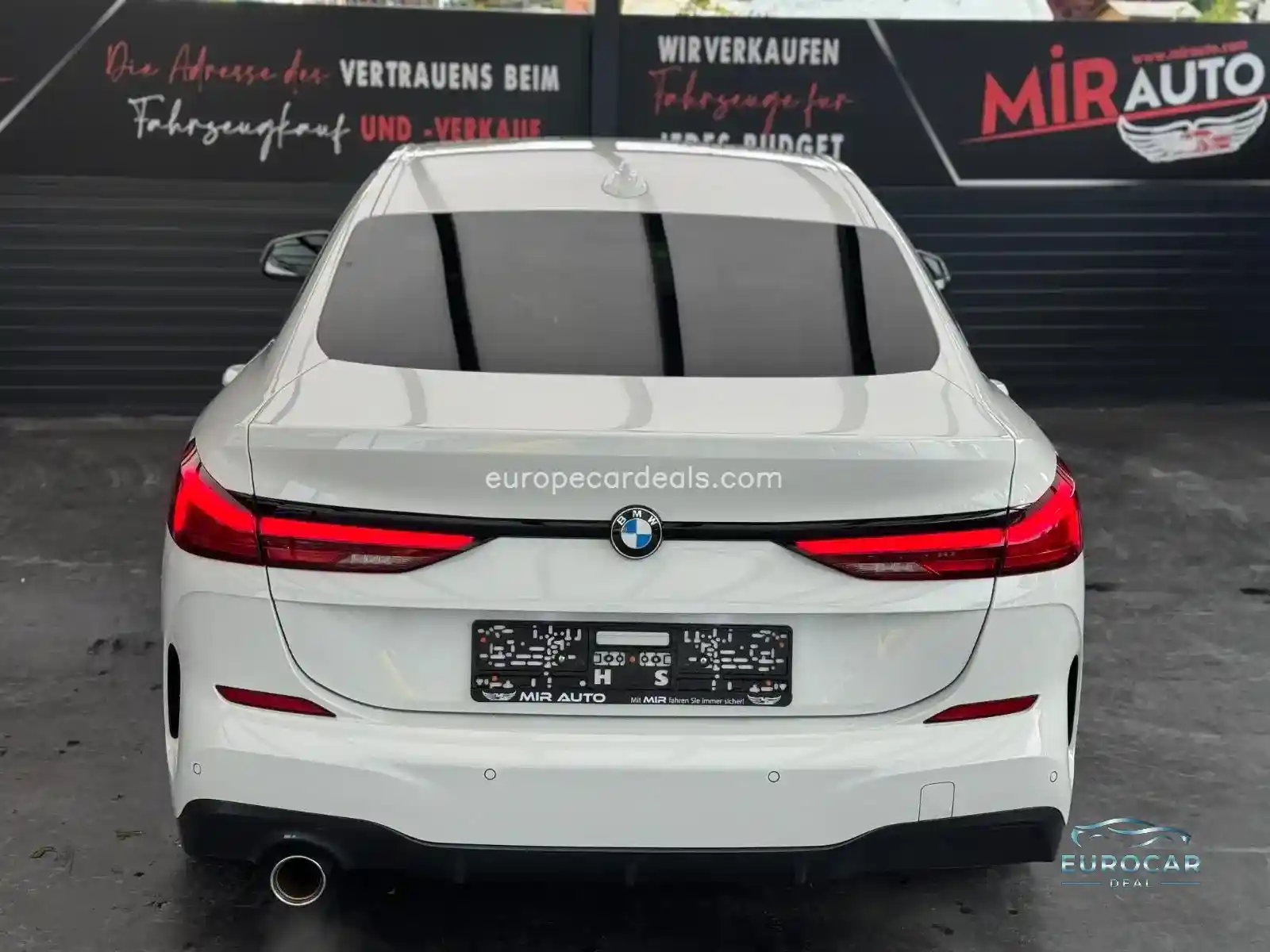 BMW 218