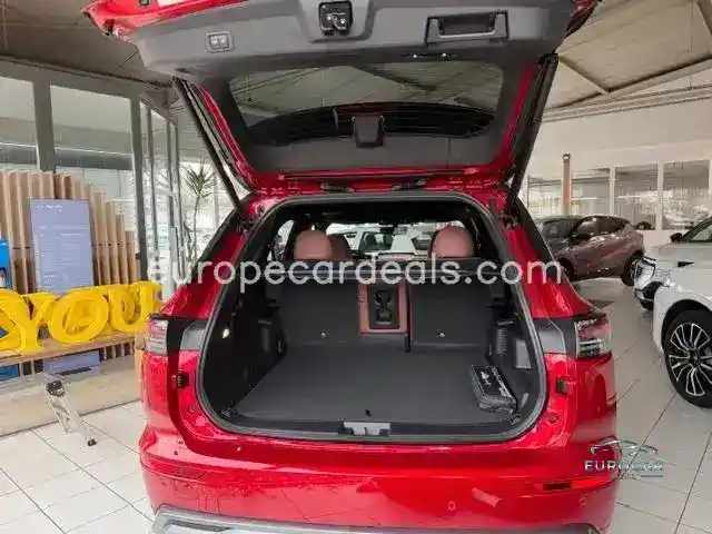 Mitsubishi Plug-in Hybrid Outlander