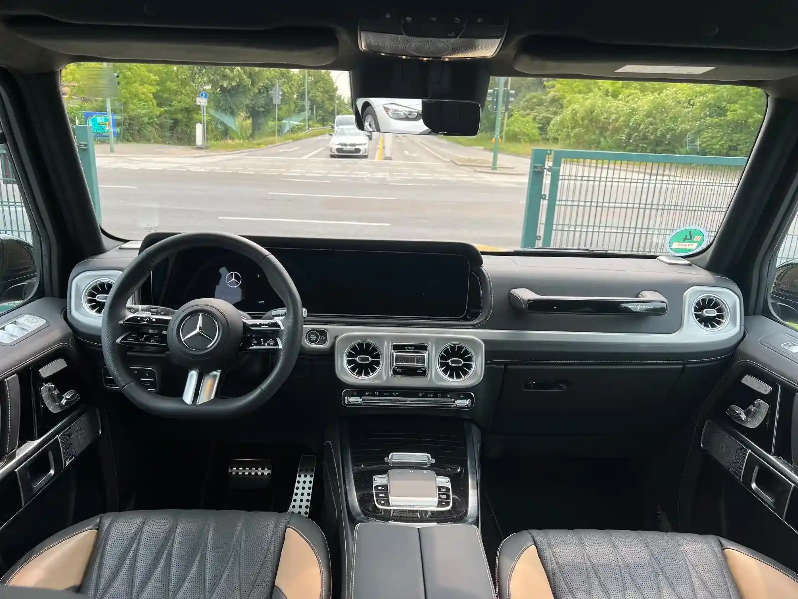 Mercedes-Benz G 450
