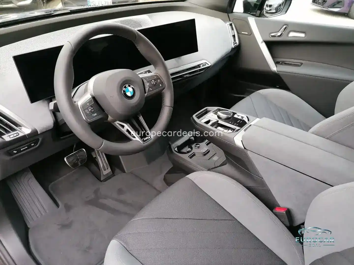BMW iX