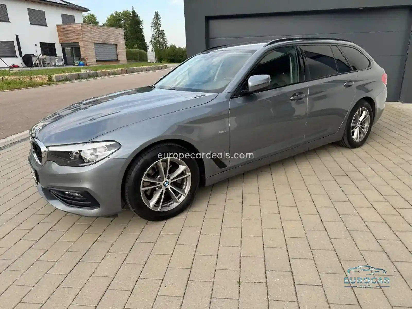 BMW 520