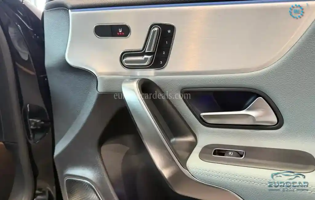 Mercedes-Benz A 35 AMG