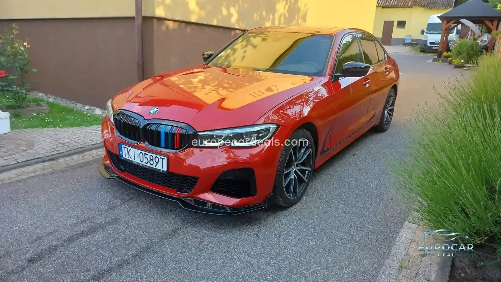 BMW 330