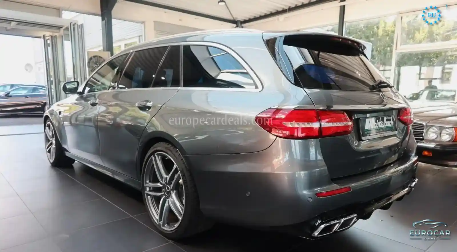 Mercedes-Benz E 63 AMG