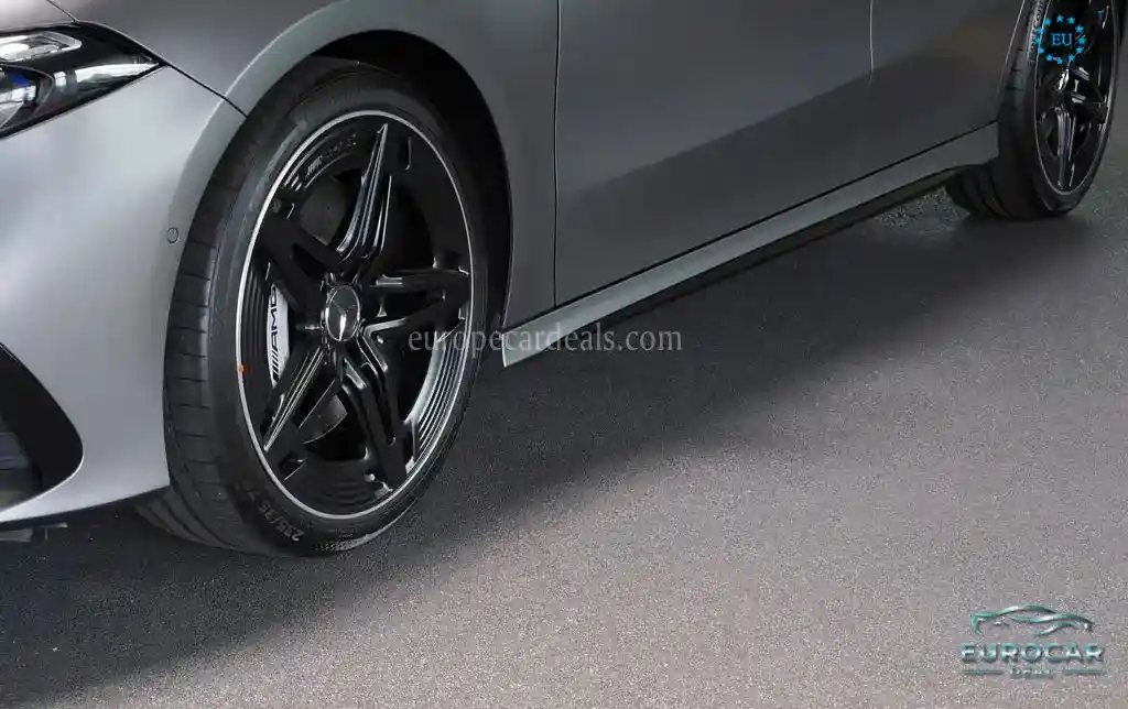 Mercedes-Benz A 35 AMG