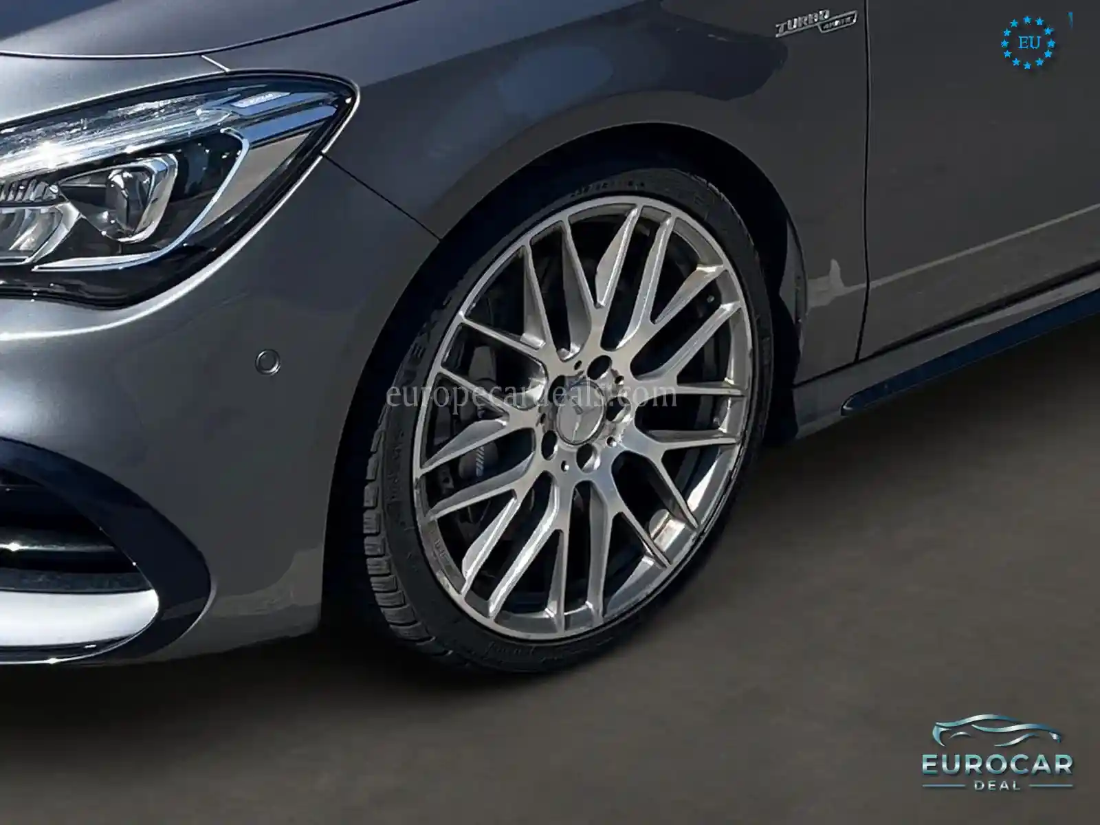 Mercedes-Benz CLA 45 AMG Shooting Brake