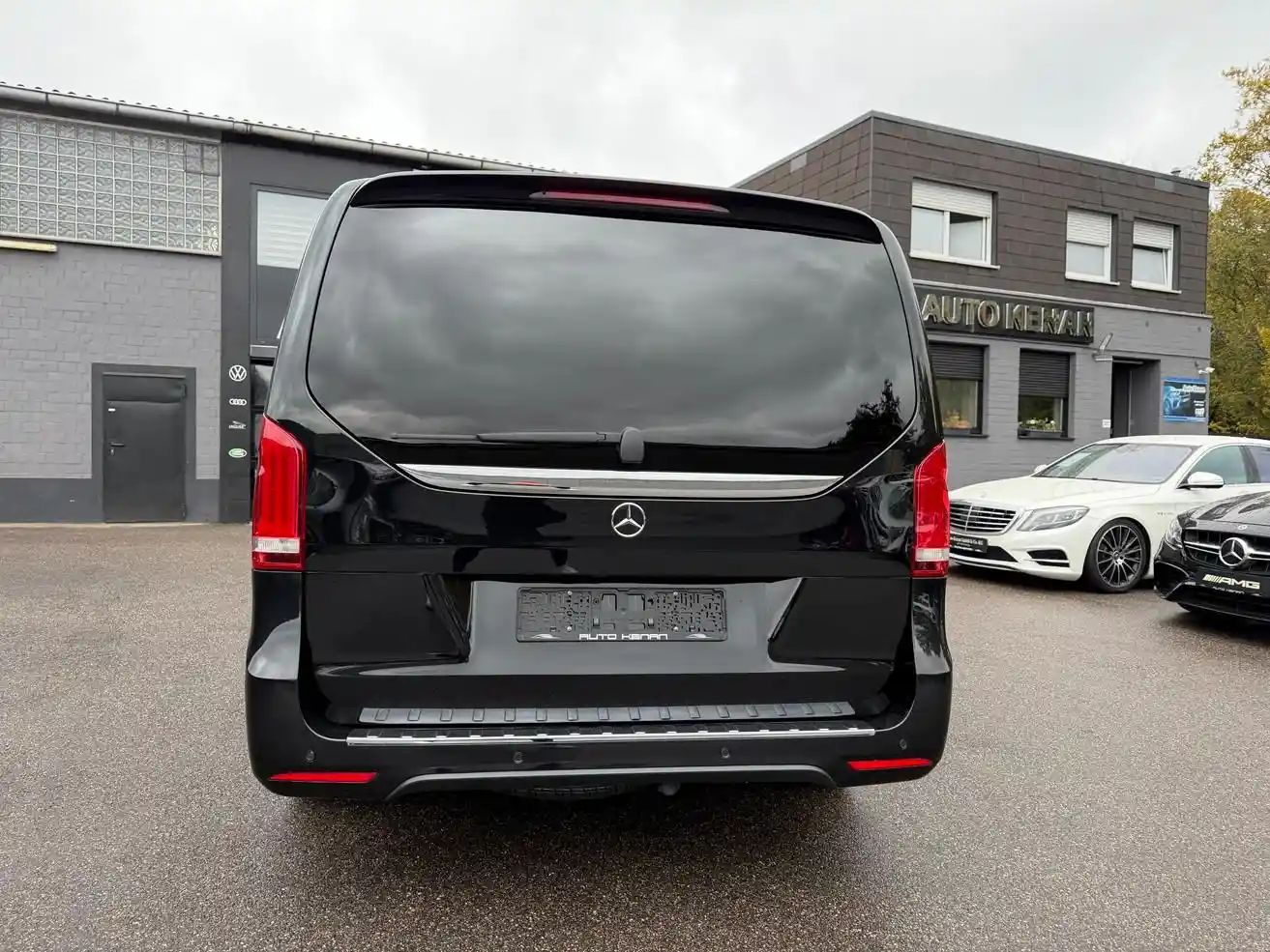 Mercedes-Benz V 250