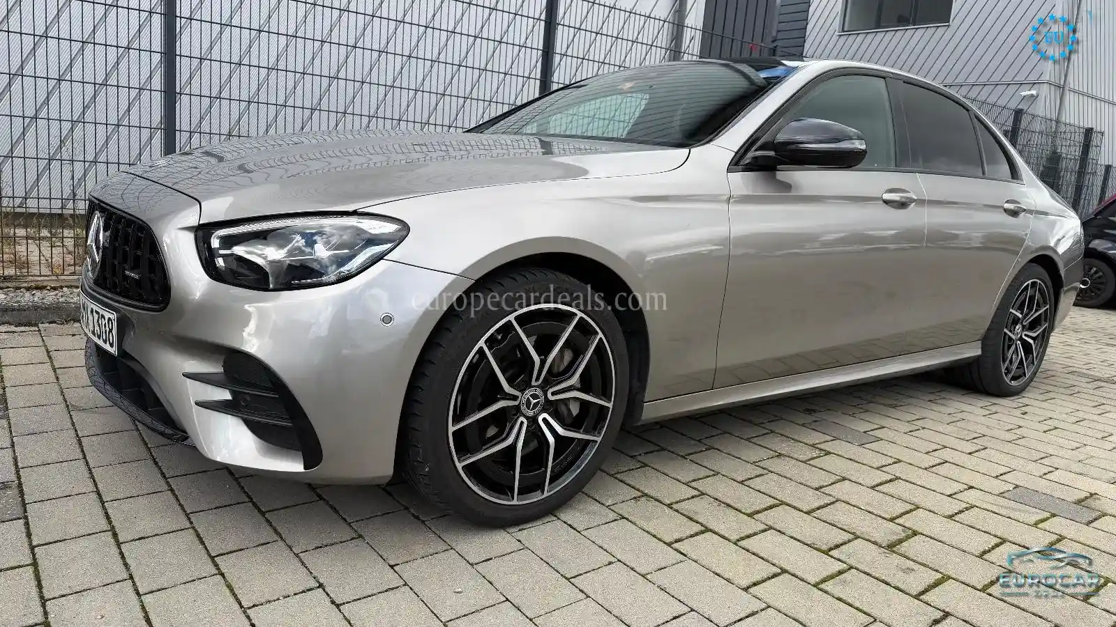 Mercedes-Benz E 300