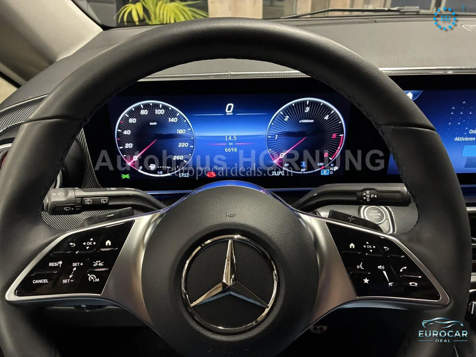 Mercedes-Benz V 220