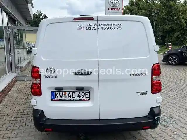 Toyota Proace (Verso)
