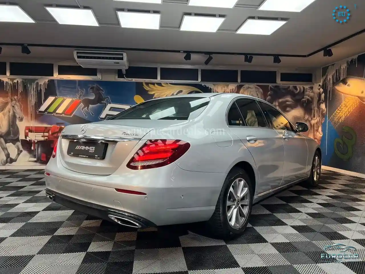 Mercedes-Benz E 220