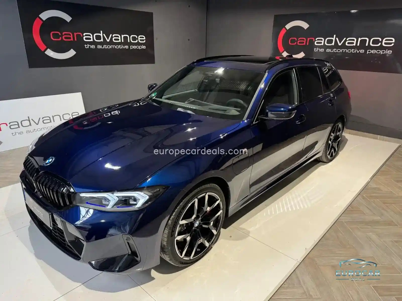 BMW 330