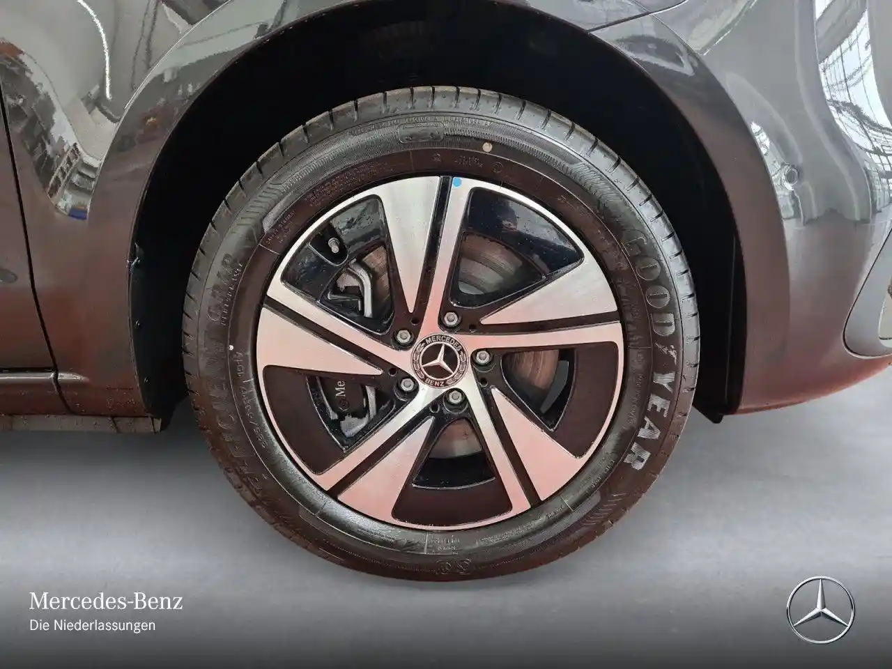 Mercedes-Benz V 250