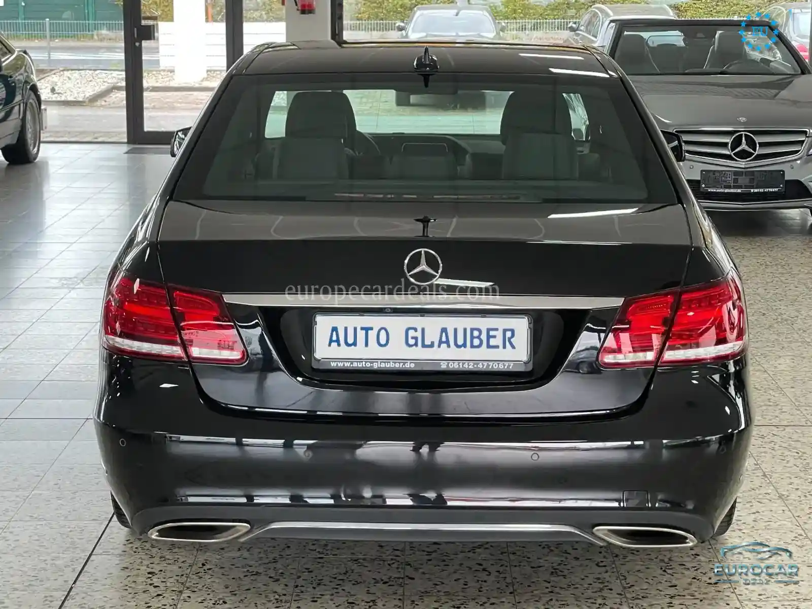 Mercedes-Benz E 200