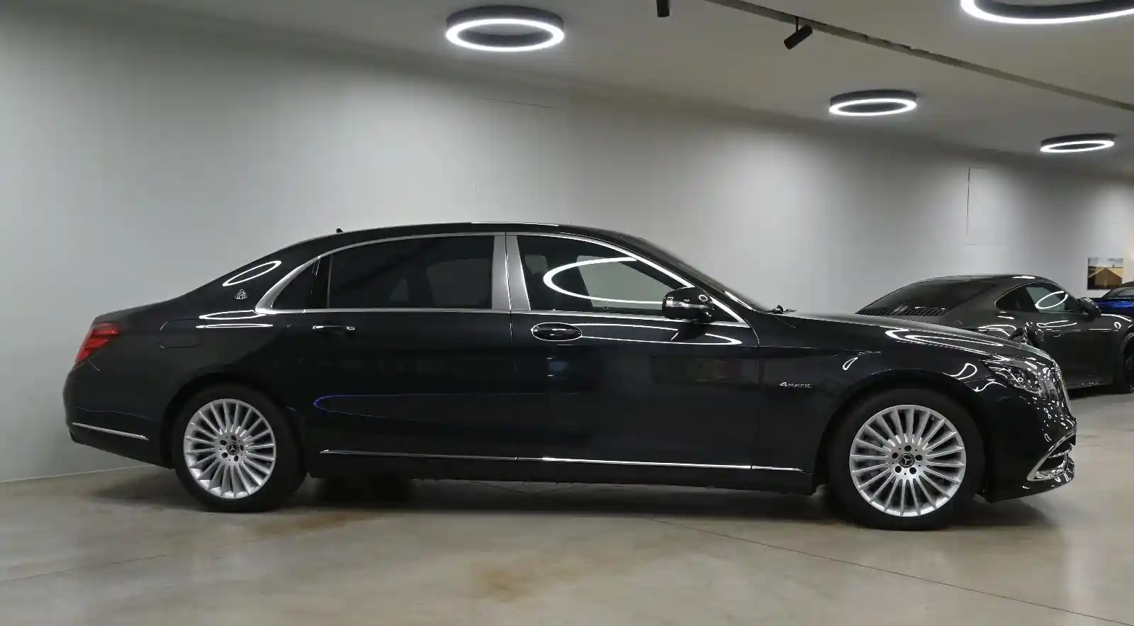 Mercedes-Benz S 560