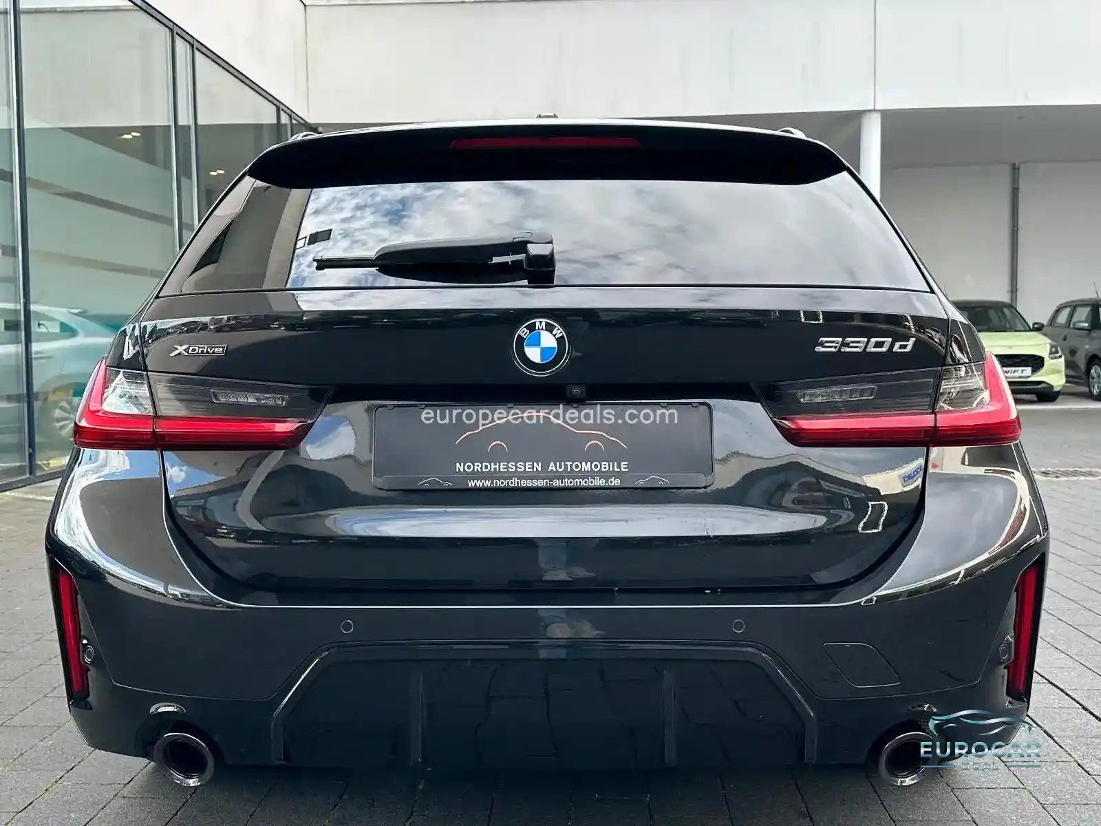 BMW 330