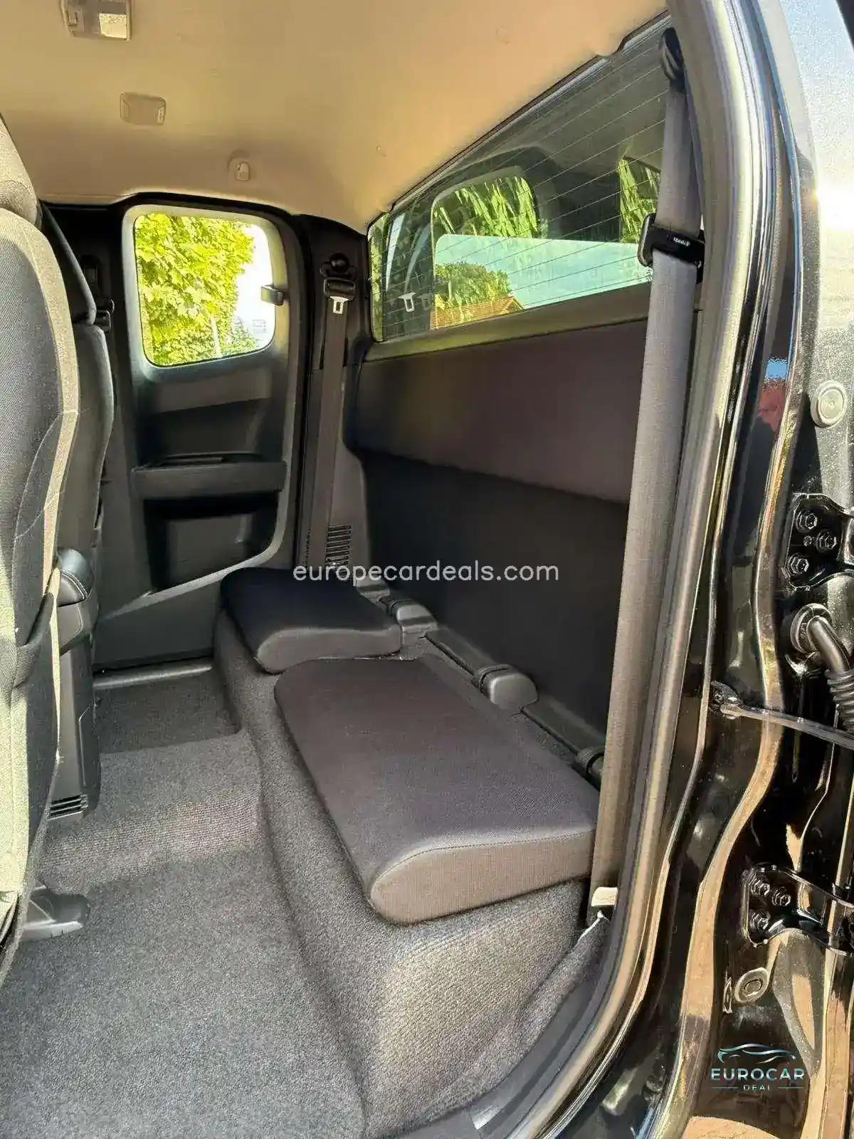 1.9 Turbodiesel Space Cab 4WD LS*AHK 3,5t*
