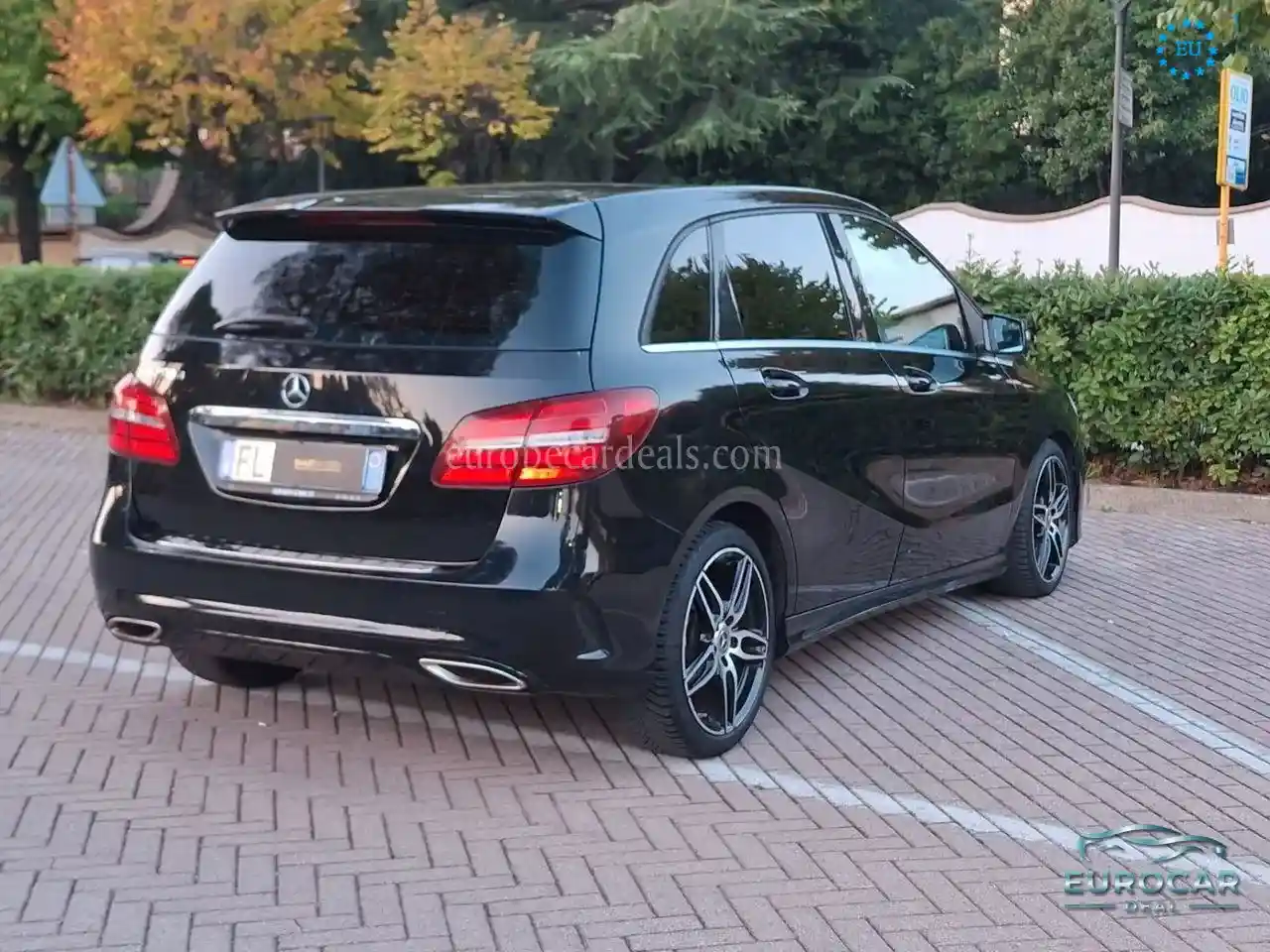 Mercedes-Benz B 200