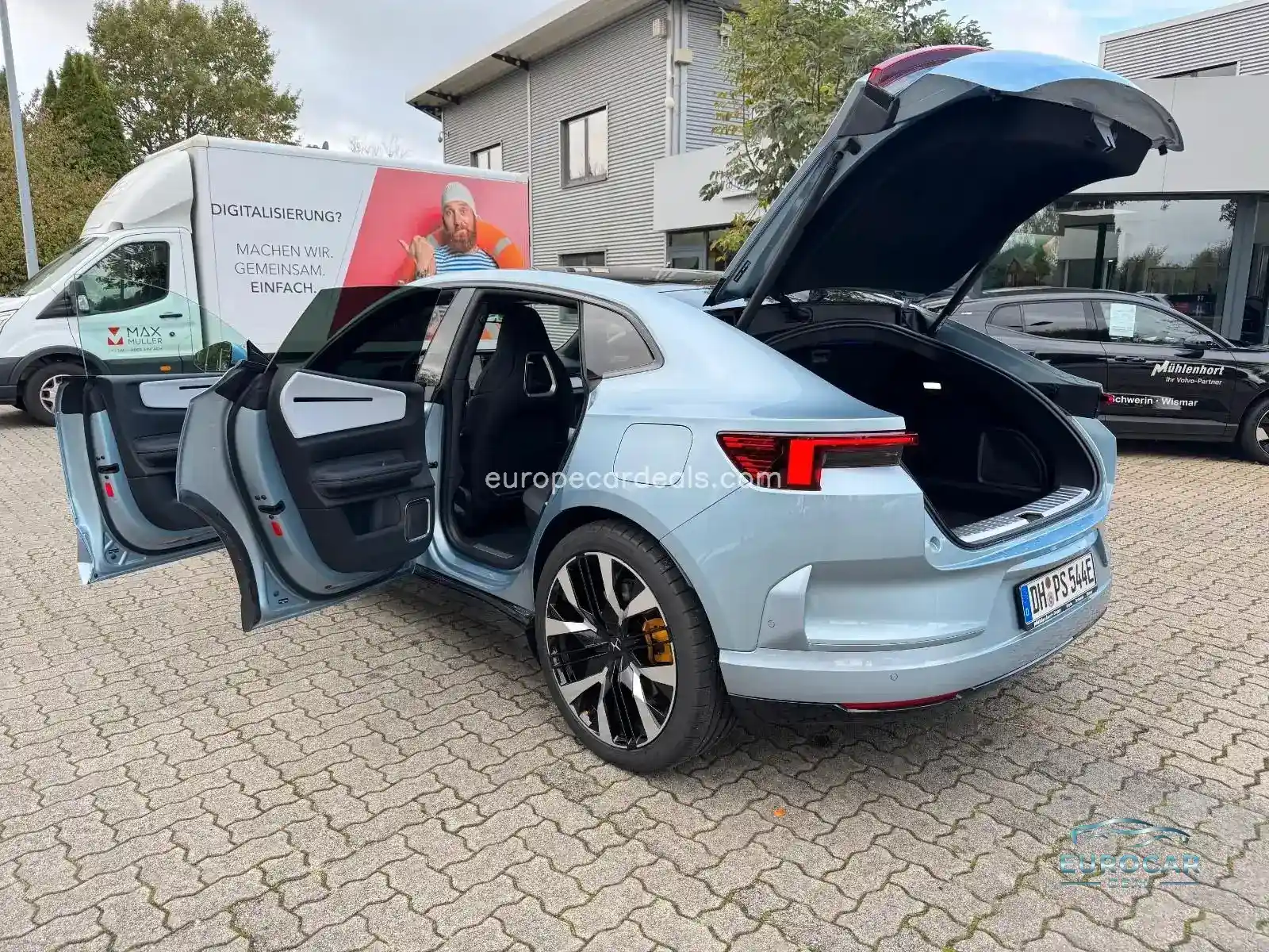 Polestar 4