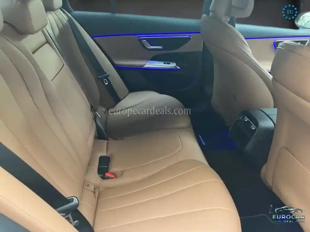 Mercedes-Benz E 200