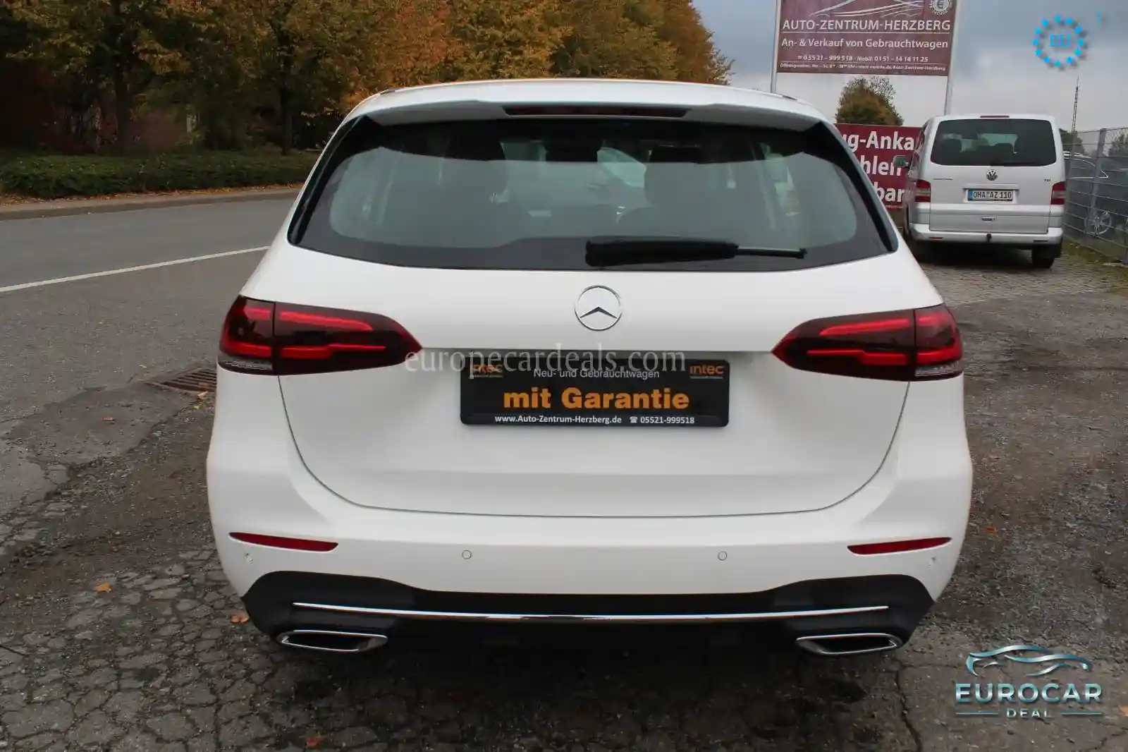 Mercedes-Benz B 200