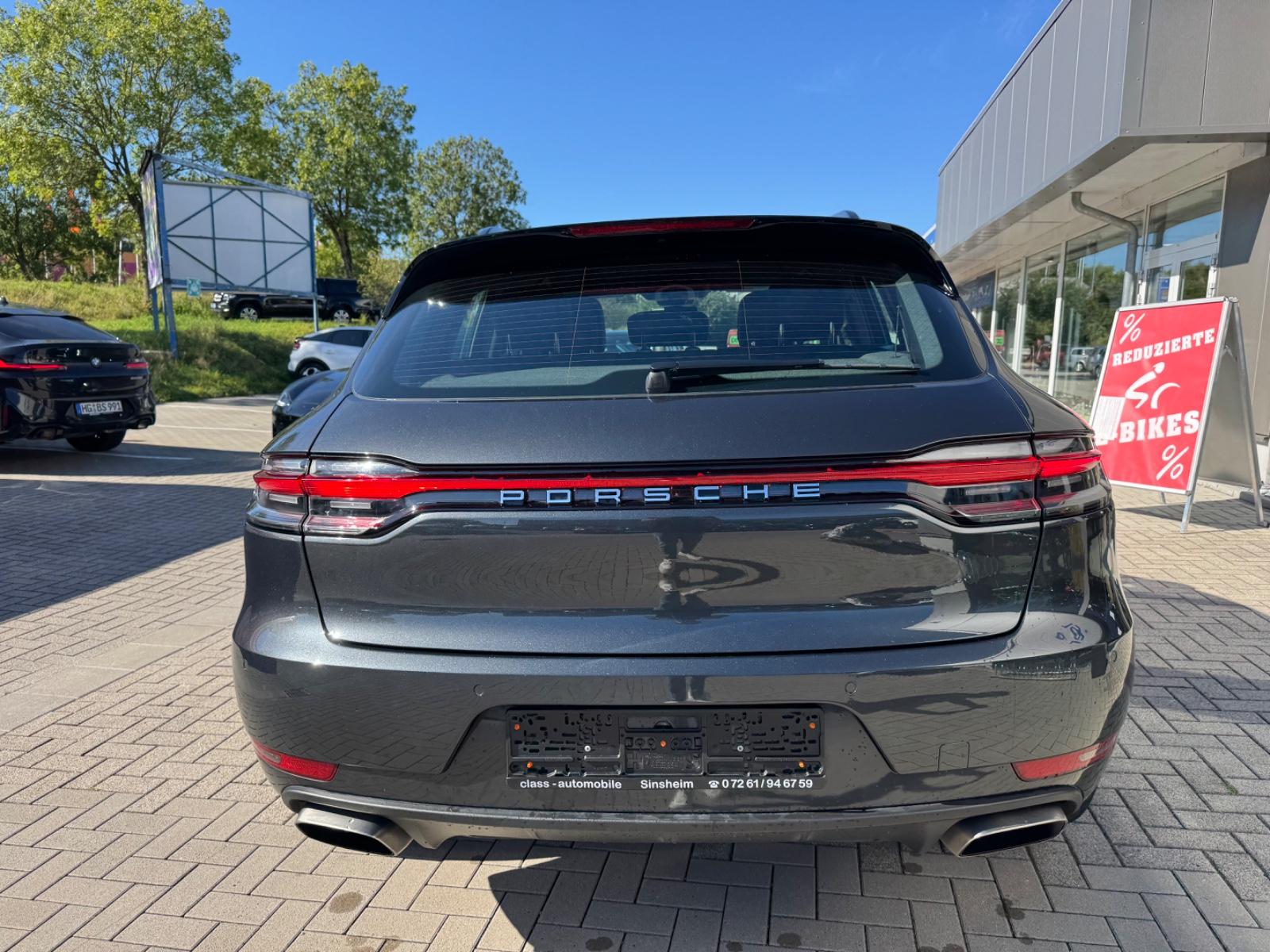 Porsche Macan