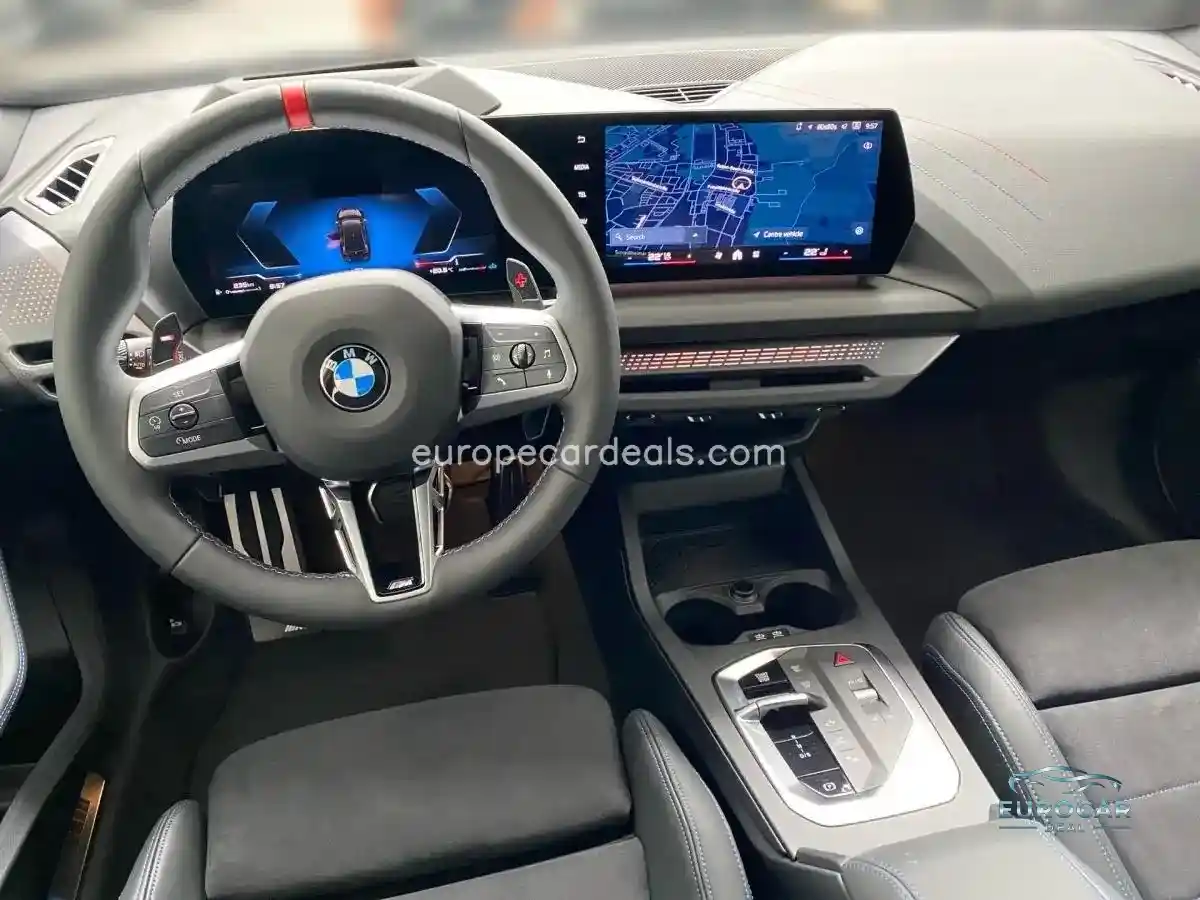BMW M235