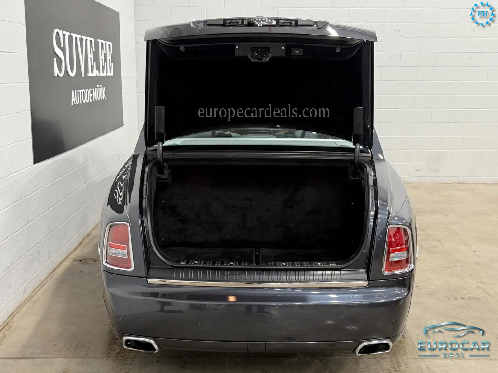 Rolls-Royce Phantom