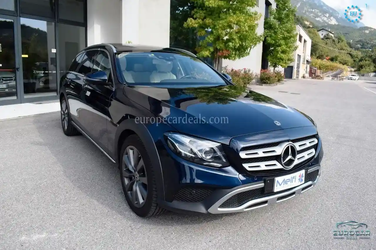 Mercedes-Benz E 220