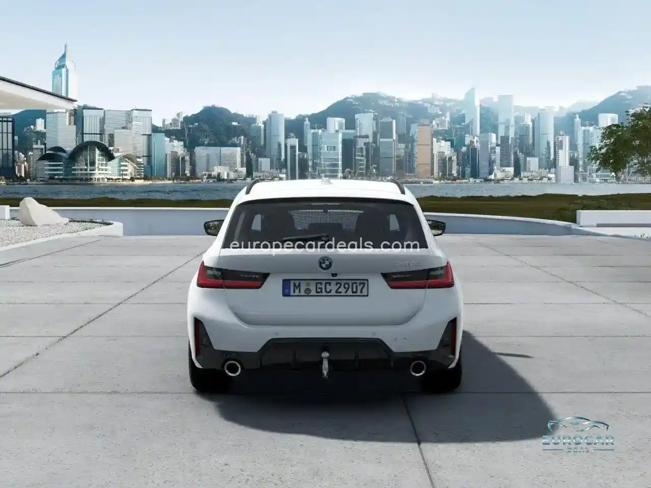 BMW 330