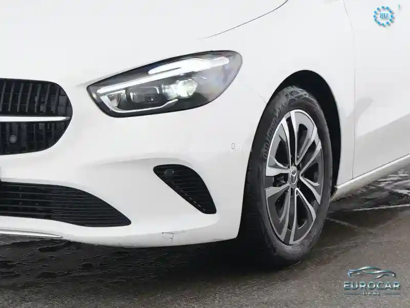 Mercedes-Benz B 200