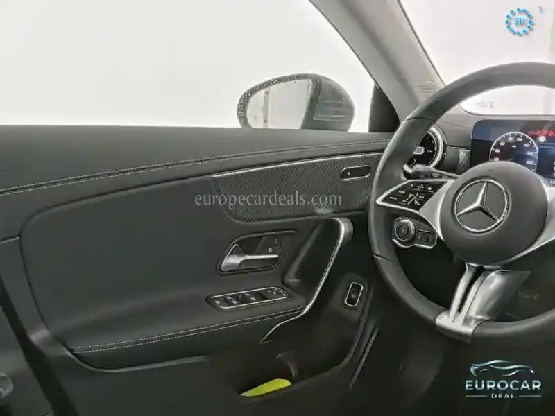 Mercedes-Benz CLA 180 Shooting Brake