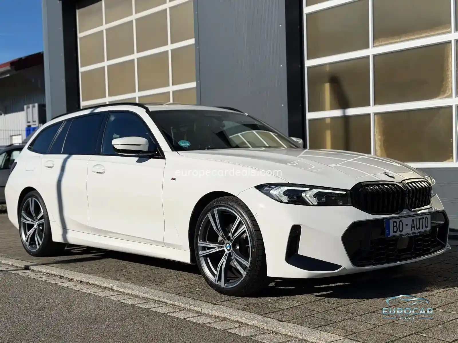 BMW 320