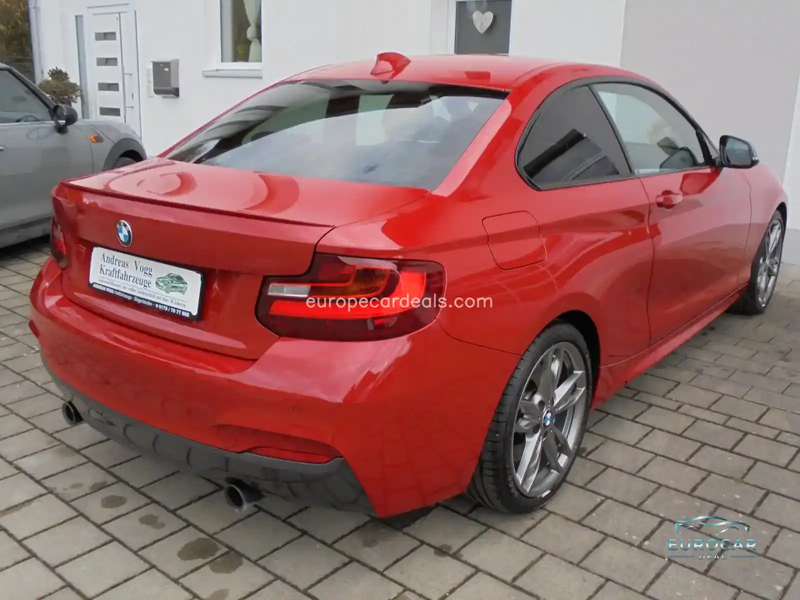 BMW M240i