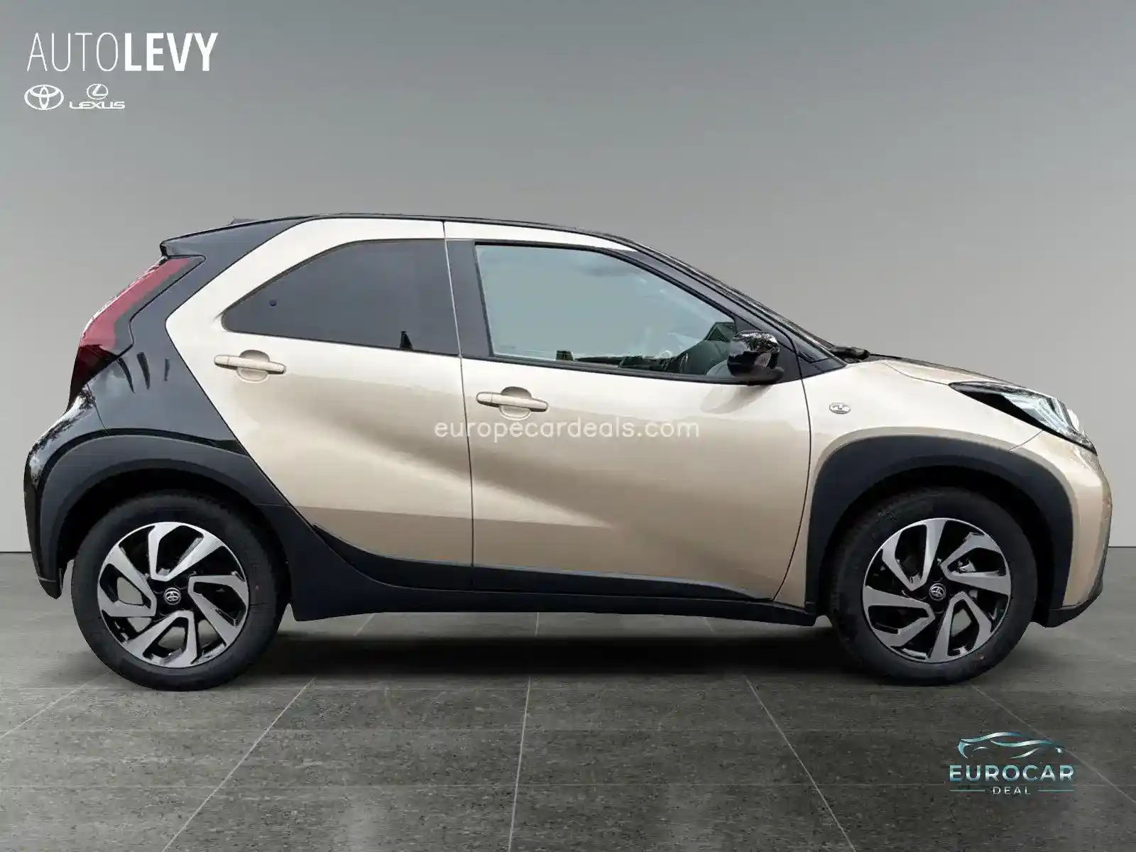 Toyota Aygo (X)