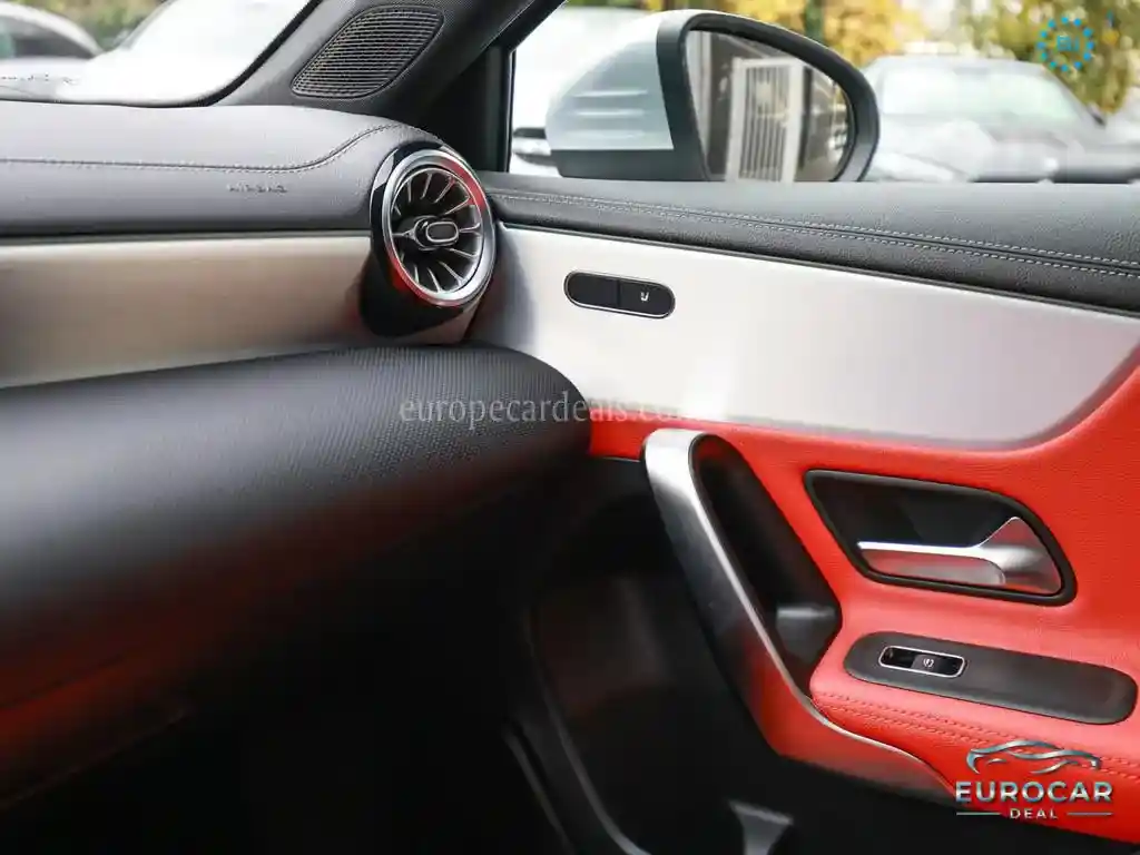 Mercedes-Benz A 220