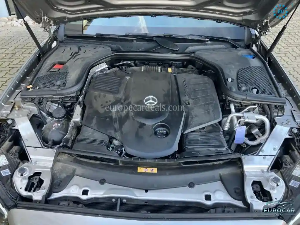 Mercedes-Benz E 400