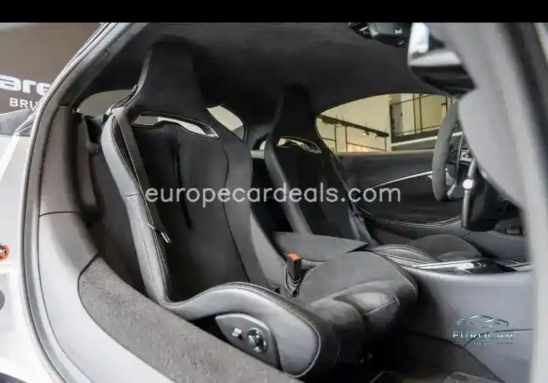 McLaren Artura