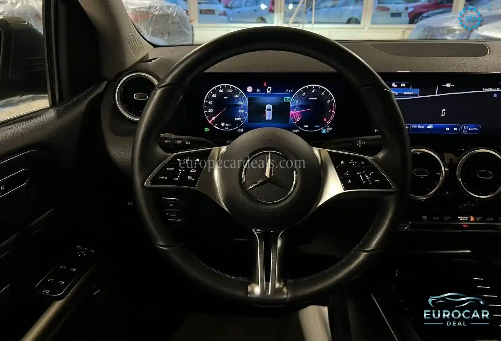 Mercedes-Benz B 180