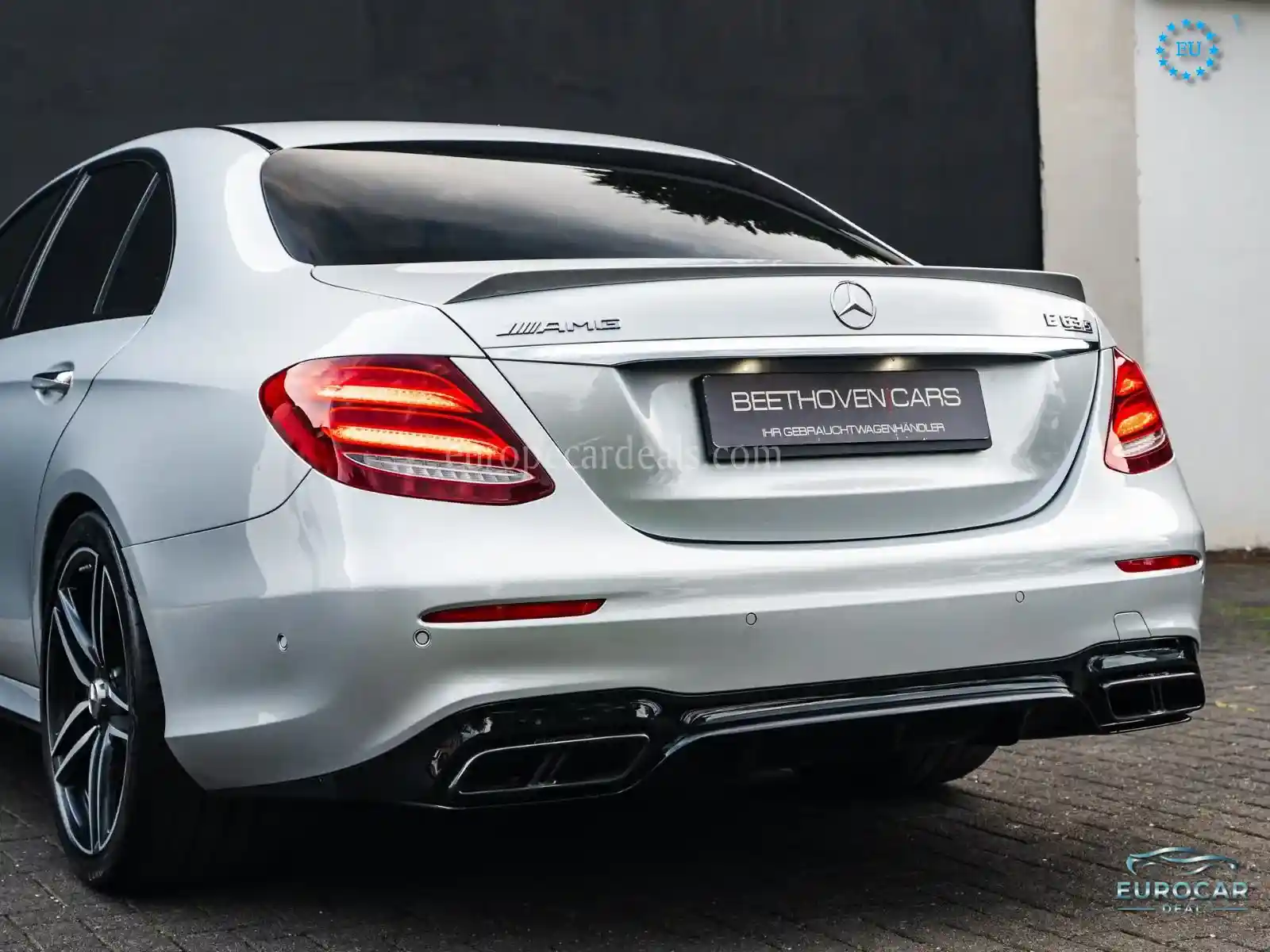 Mercedes-Benz E 63 AMG