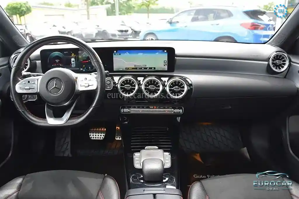 Mercedes-Benz A 200