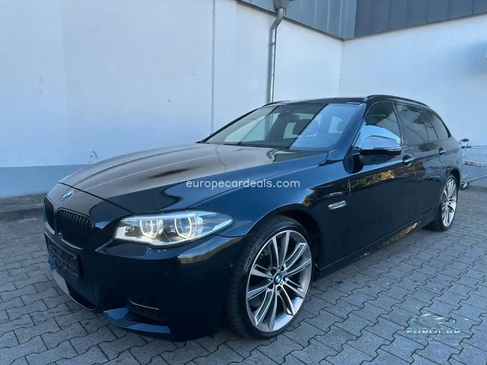 BMW M550