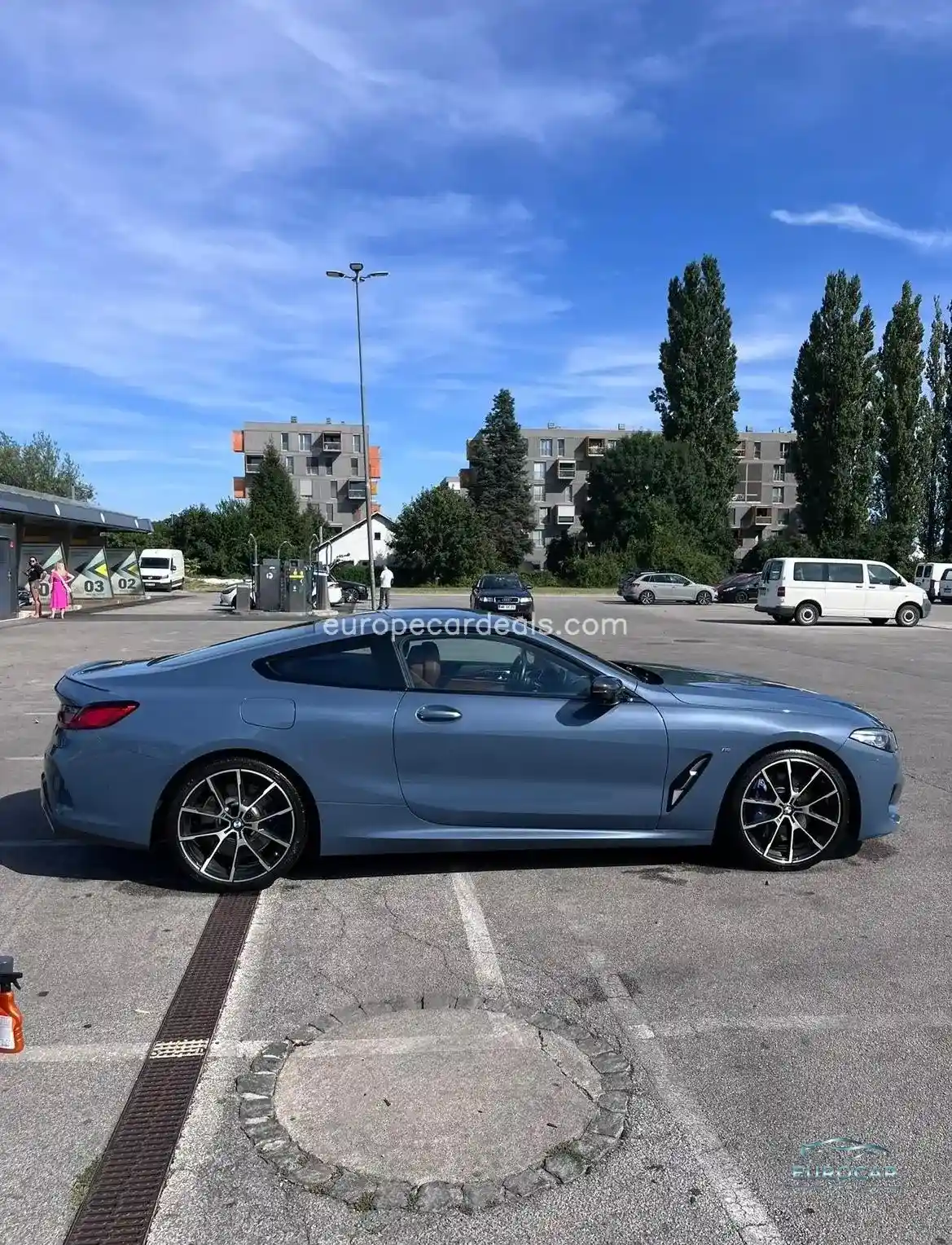 BMW 840